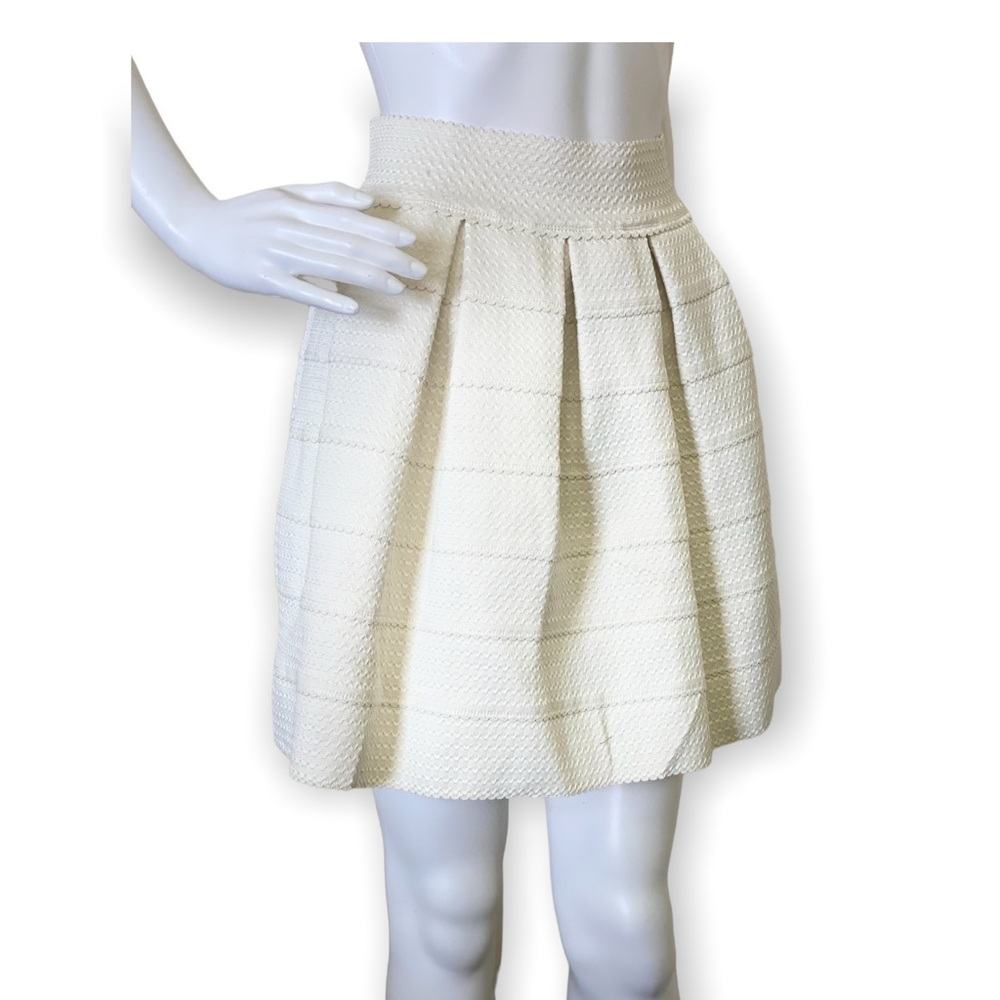 FSR Live life cream skirt